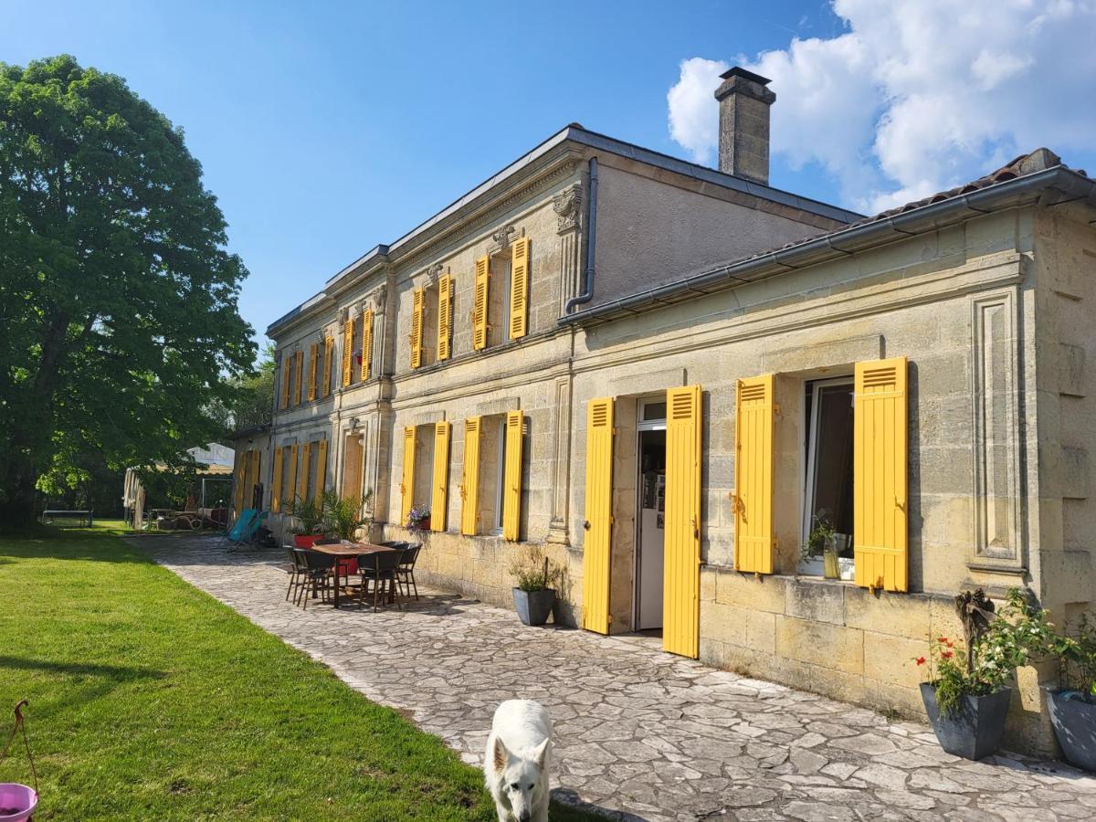 SaugonDomaine De La Sarrotte住宿加早餐旅馆 外观 照片